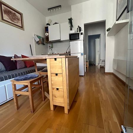 Very Close Studio Apartment Zagreb Eksteriør bilde